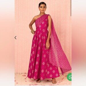 Elegant Pink Maxi Dress